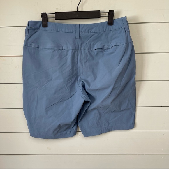 Lululemon blue commission golf shorts 10” men’s size 32 - Picture 4 of 8